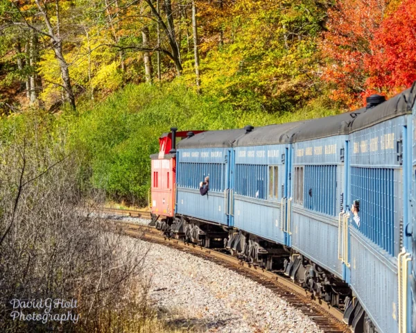 Train Ride Through The Lehigh Gorge in the Autumn Colors